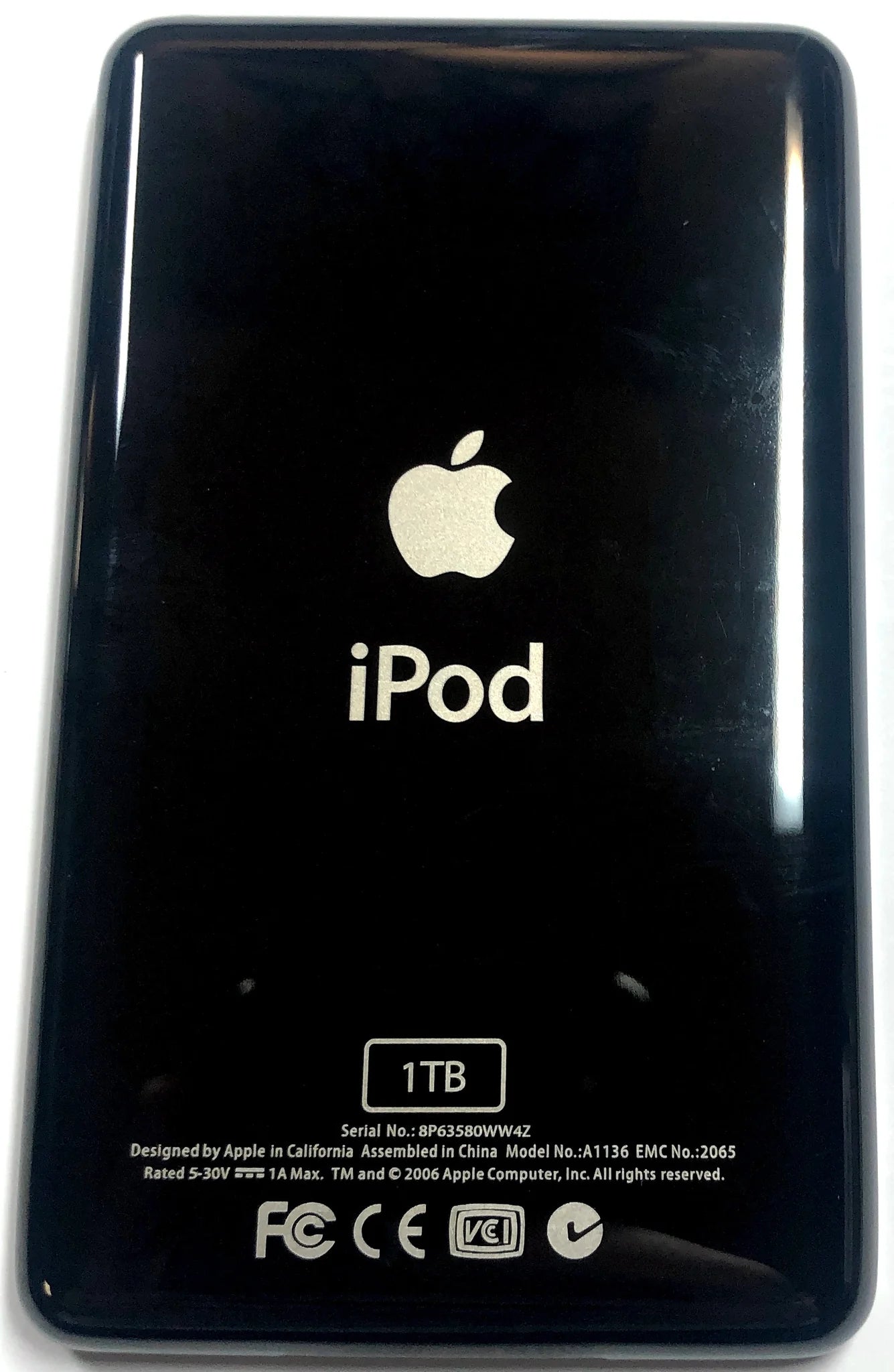 Thin Black Backplate for iPod Classic / Video 5th 5.5 6th 7th 64GB 128GB 256GB 512GB 1TB 80GB 120GB 160GB Universal
